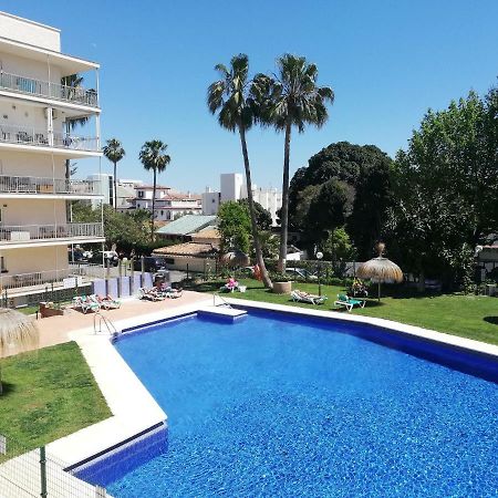 Carihuela Park Palace Apartment Torremolinos Exterior foto